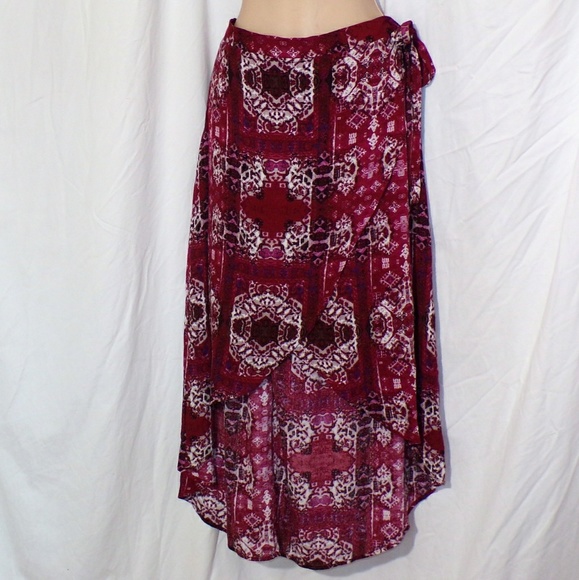 Fashion to Figure Dresses & Skirts - NWT Fashion to Figure Wrap High Low Skirt Sz 2 (2X